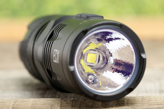 Nitecore EC11 Flashlight