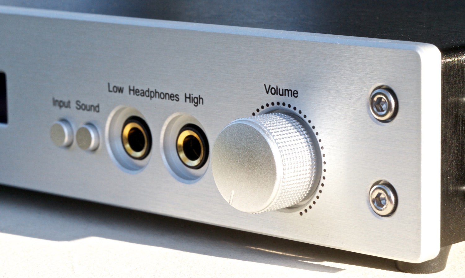 Yulong D100 MKII Amp/DAC Combo