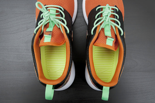 GourmetKickz Custom Nike Roshes