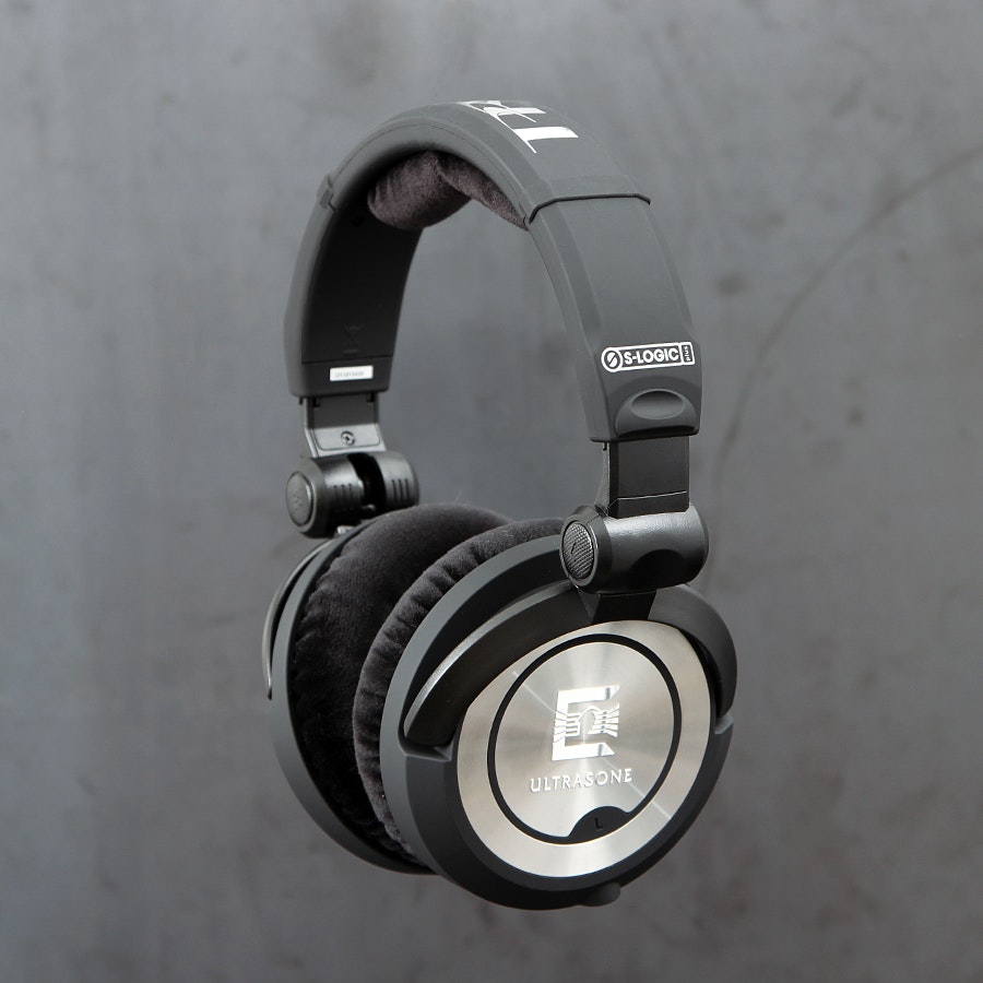 Ultrasone Pro 900 Headphones | Audiophile | Drop