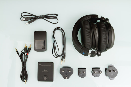 SoundMAGIC WP10 Wireless Headphones