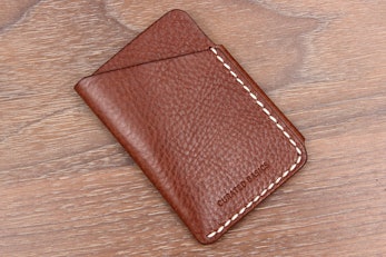 Curated Basics Minimalist Wallet