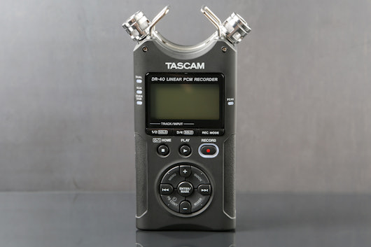 TASCAM DR-40 Handheld 4-Track Recorder