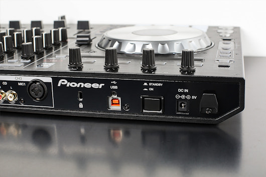 Pioneer DDJ-SX2 Serato DJ Controller
