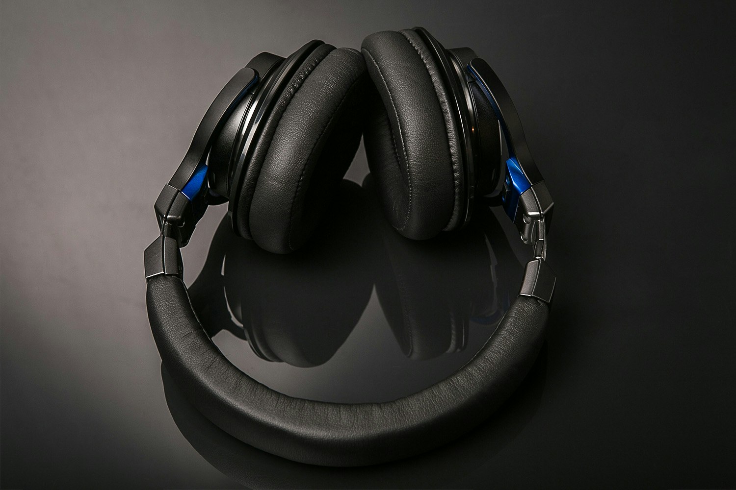 Audio-Technica MSR7 Exclusive Massdrop Bundle