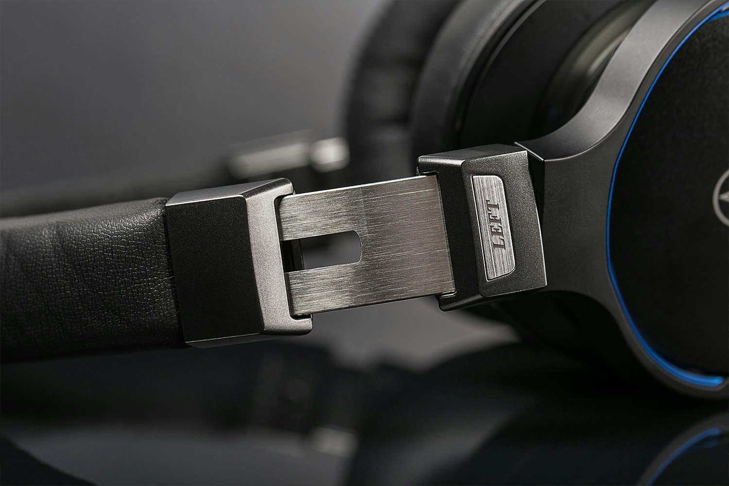 Audio-Technica MSR7 Exclusive Massdrop Bundle