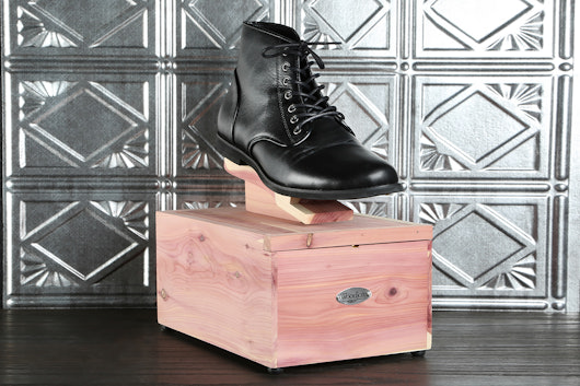 Woodlore Shoe Valet with Starter Kit