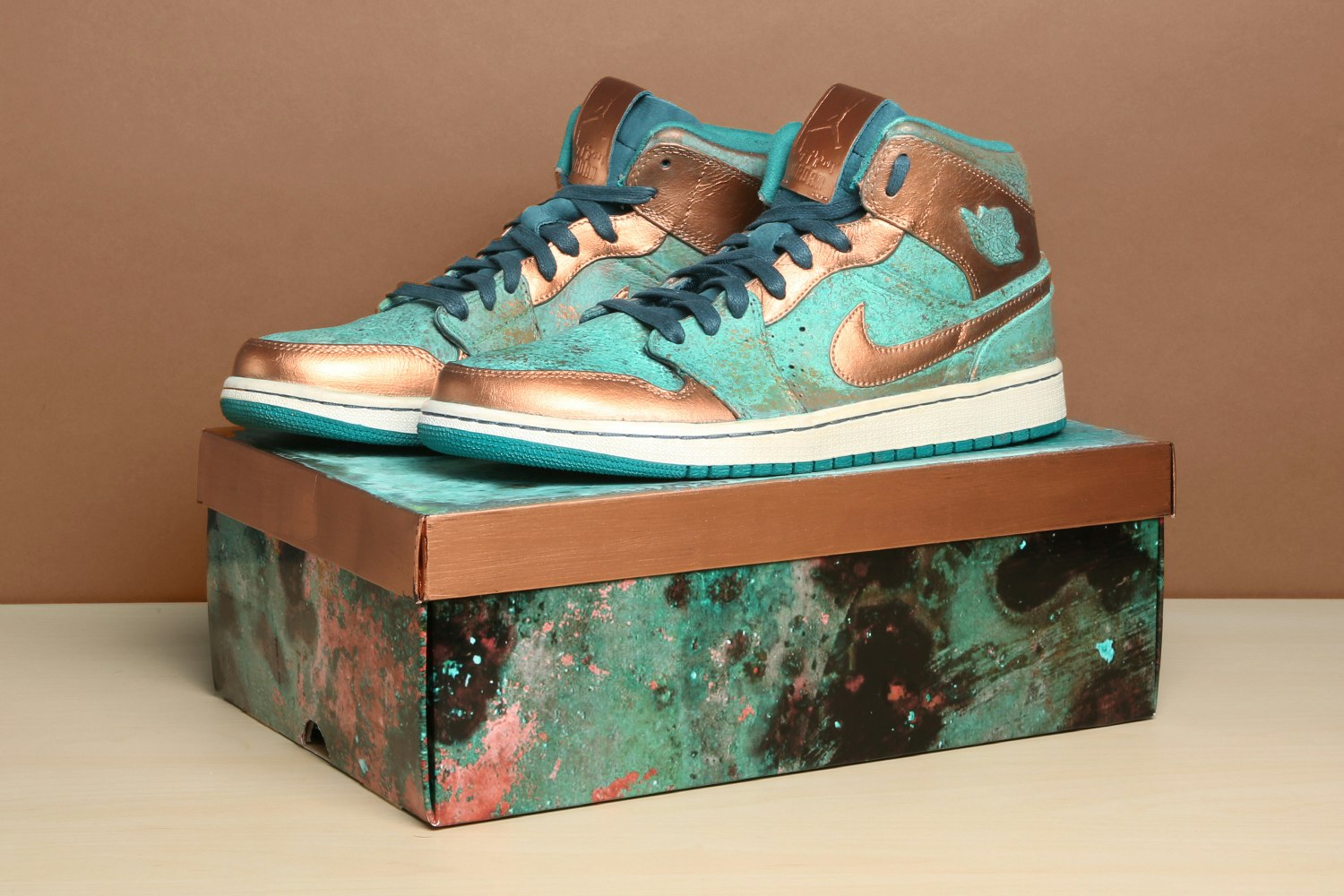 GourmetKickz Air Force 1 / Jordan 1 Patina Pack