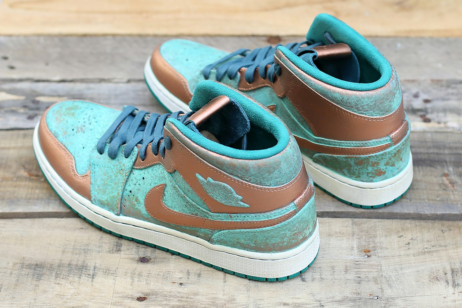 GourmetKickz Air Force 1 / Jordan 1 Patina Pack