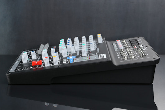 Samson MXP124FX 4-Channel Stereo Mixer