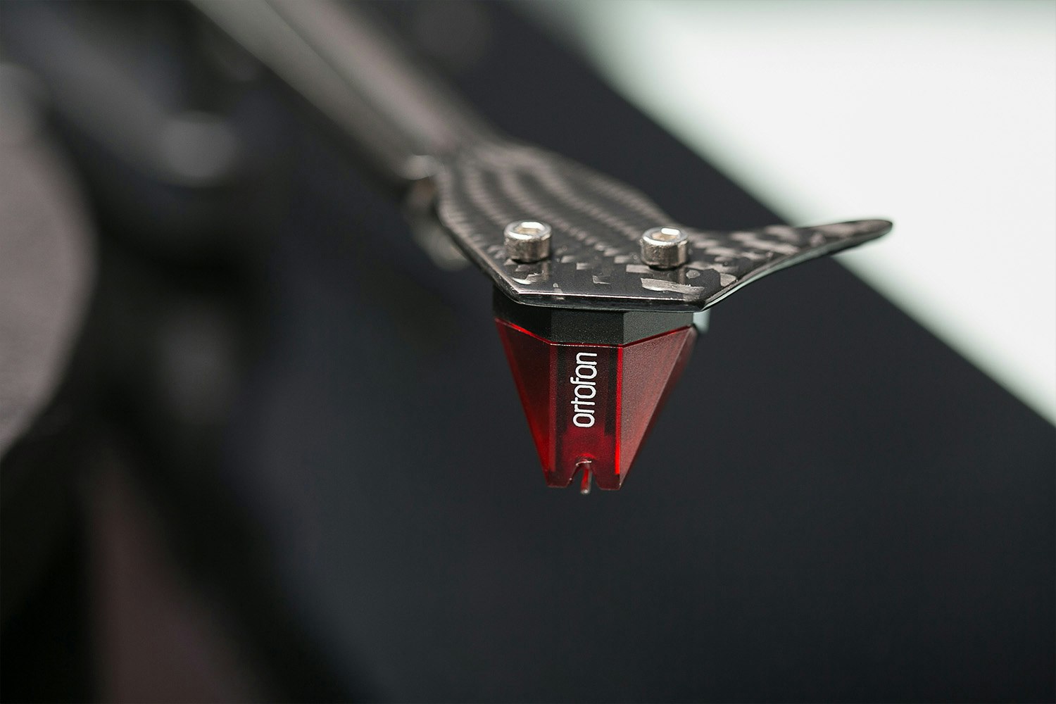 Pro-Ject Debut Carbon