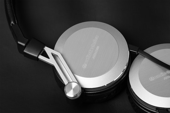 Audio-Technica ATH-ES88 Portable Headphones