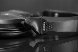 AKG K181 DJ UE Reference Headphones – Flash Sale