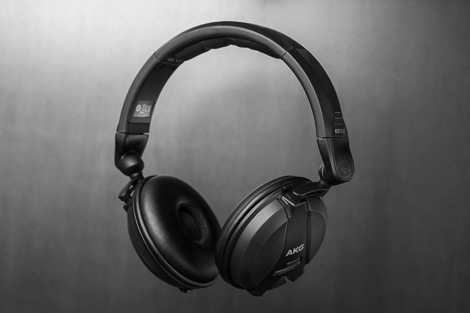 AKG K181 DJ UE Reference Headphones – Flash Sale | Audiophile
