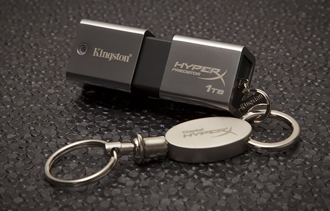 Kingston HyperX Predator 1TB USB 3.0 Flash Drive