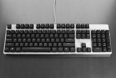 FL-ESPORTS GT104 RGB Mechanical Keyboard