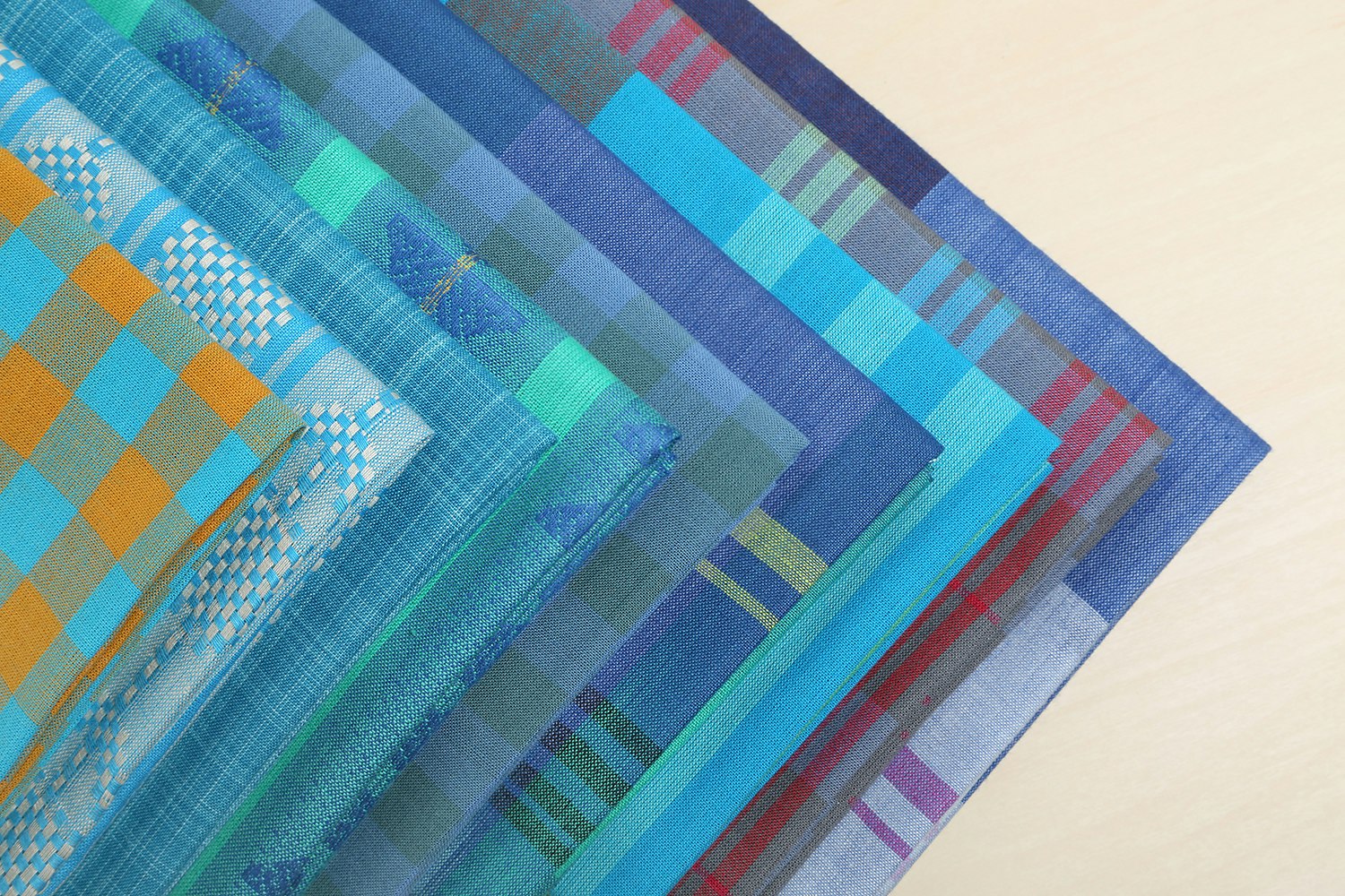 Loominous by Anna Maria Horner