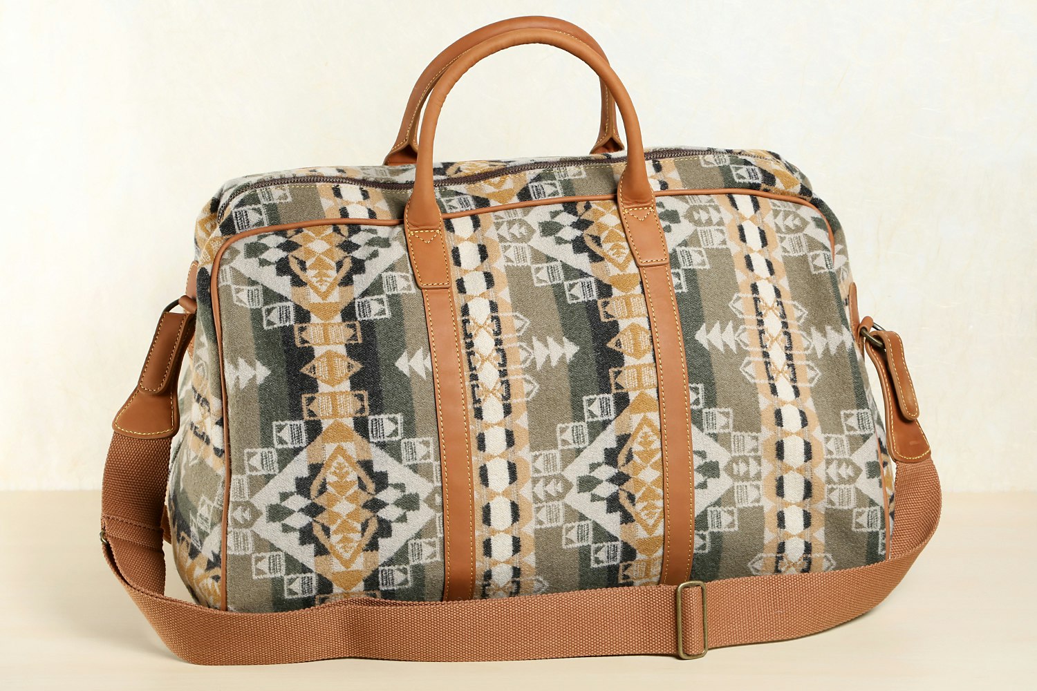 Mulholland Hippo Duffle Bag Drop