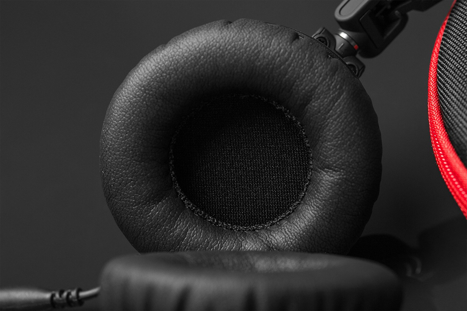 Soundmagic P30S Portable Headphone with Mic