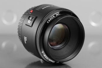 Canon EF 50mm f/1.8 II Lens