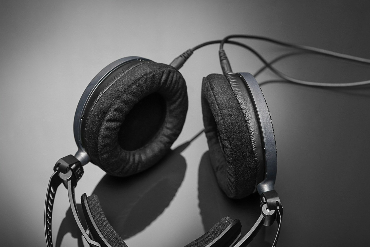 Audio-Technica ATH-R70x Headphones