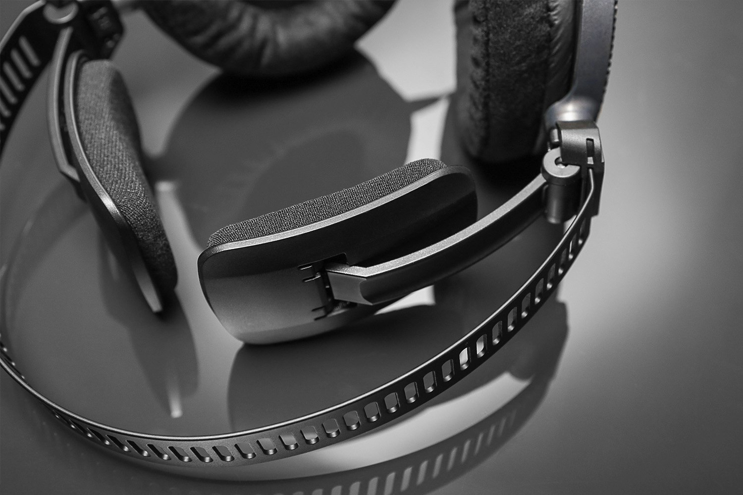 Audio-Technica ATH-R70x Headphones