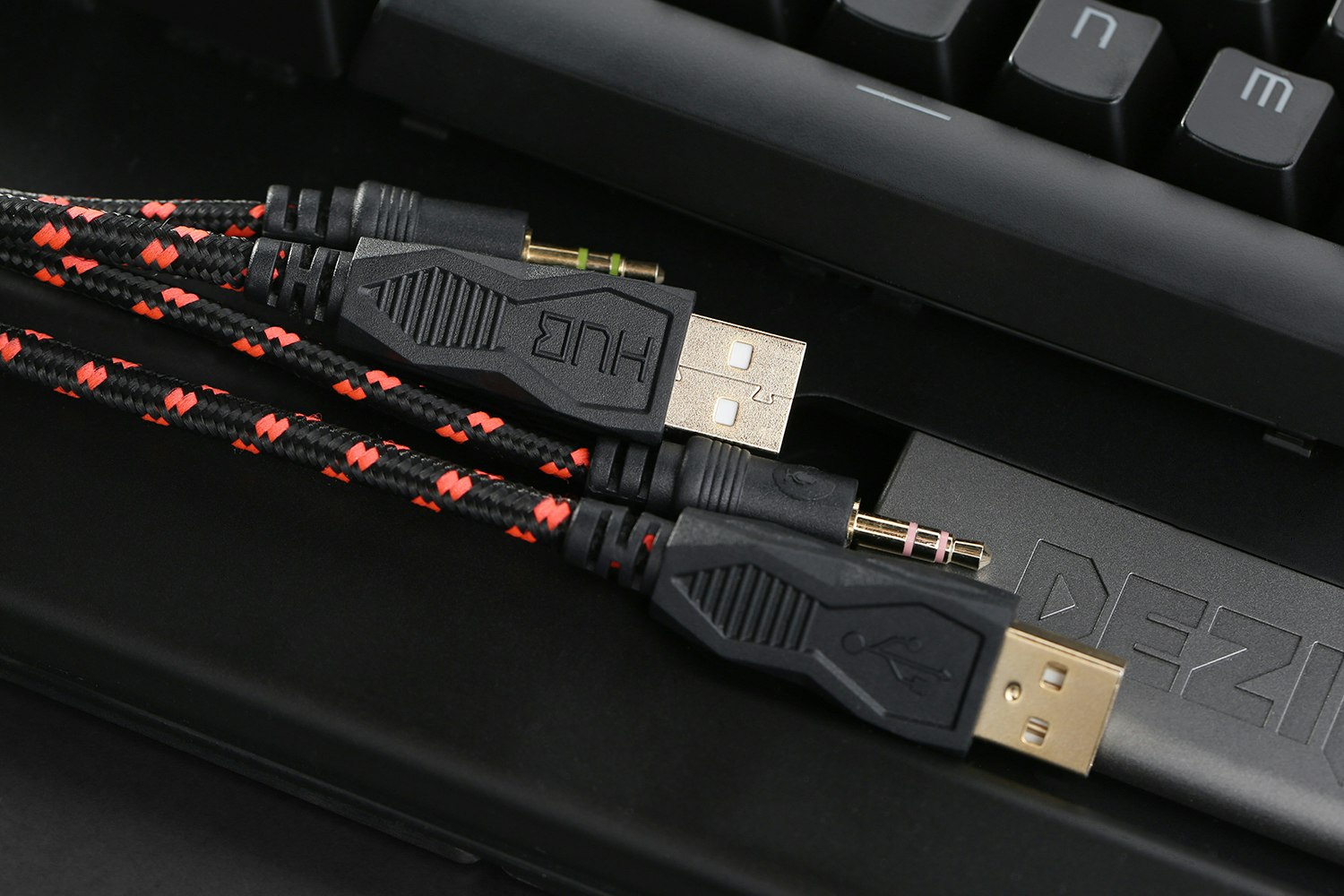 Dezimator X Gaming Mechanical Keyboard