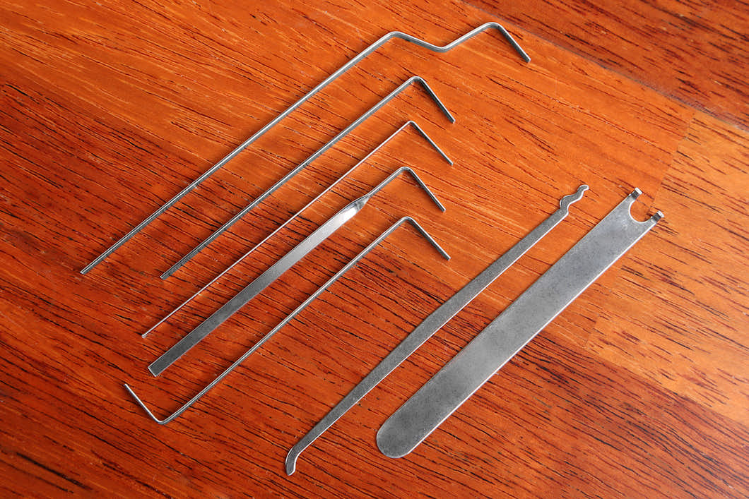 SouthOrd 21/22 Piece Lockpick Set | Lock Picks | Drop