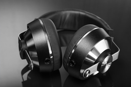 Final Audio Design Sonorous VI Headphones