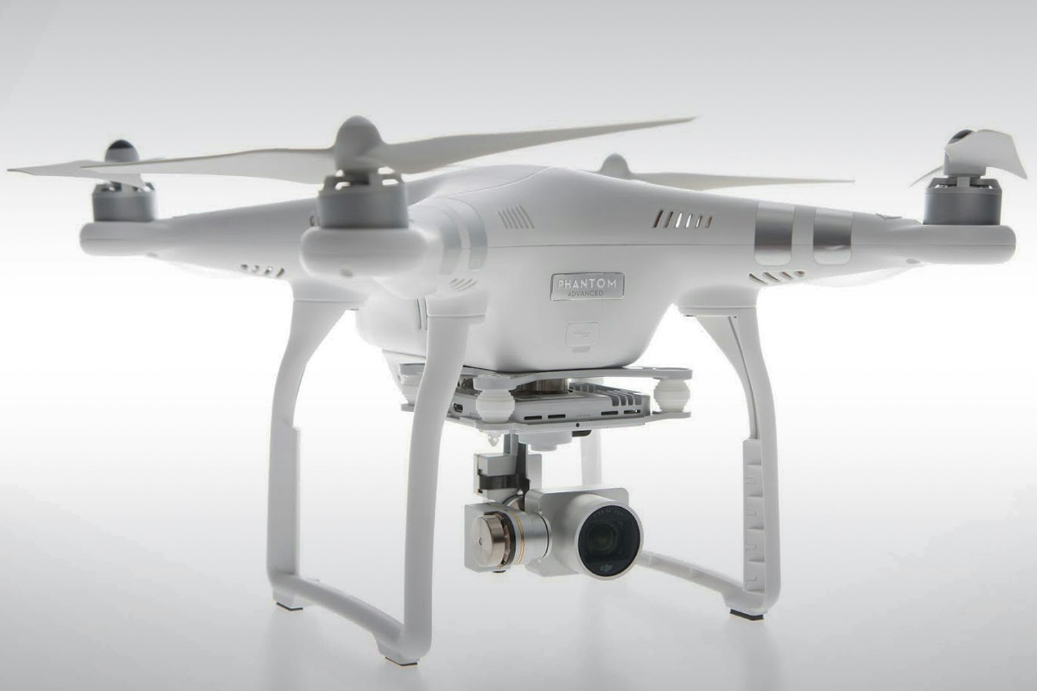 Full Frame Body  With Canon Efs Lens 5d Mark Iv