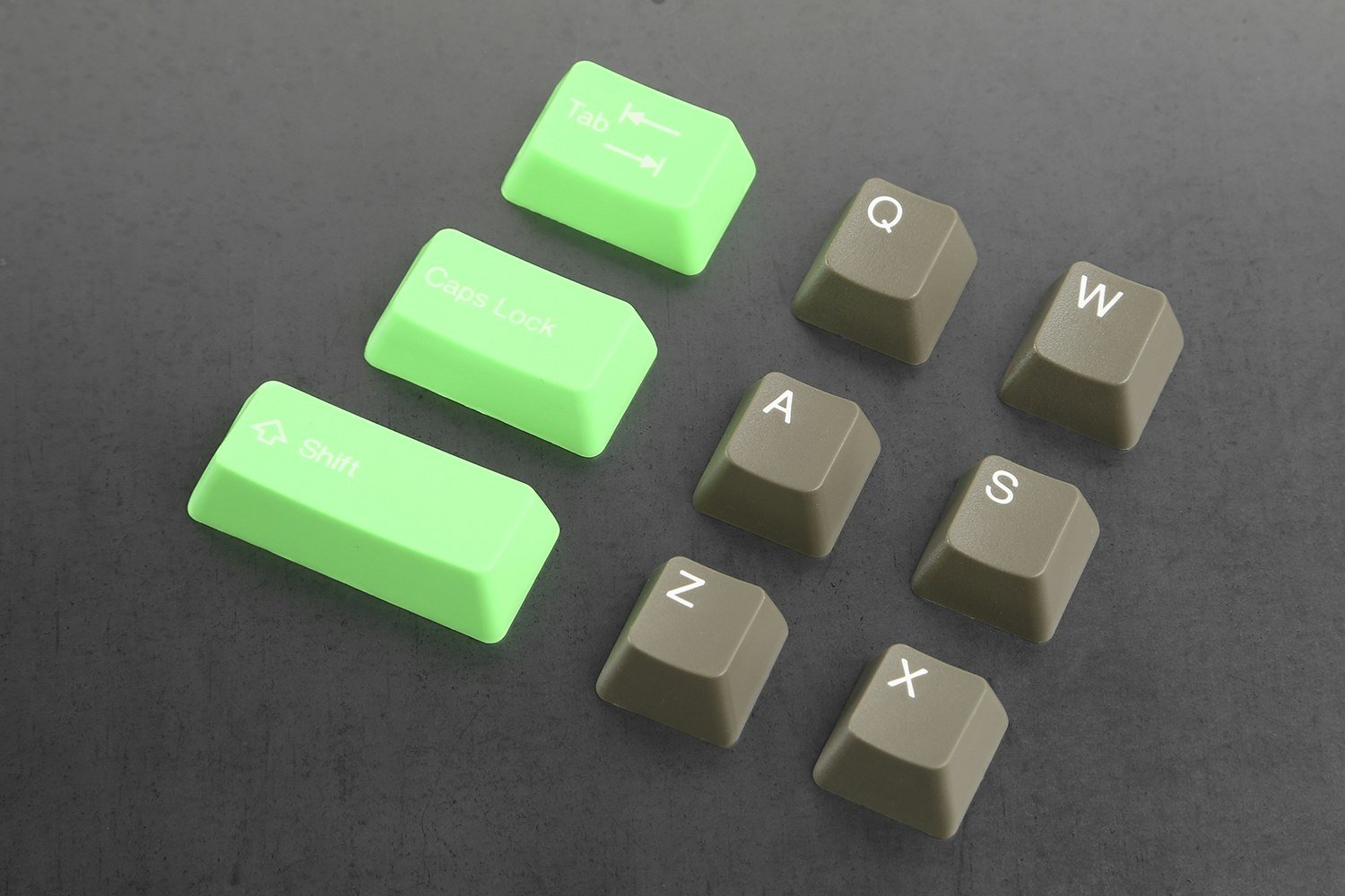 Apple Green/Army Green