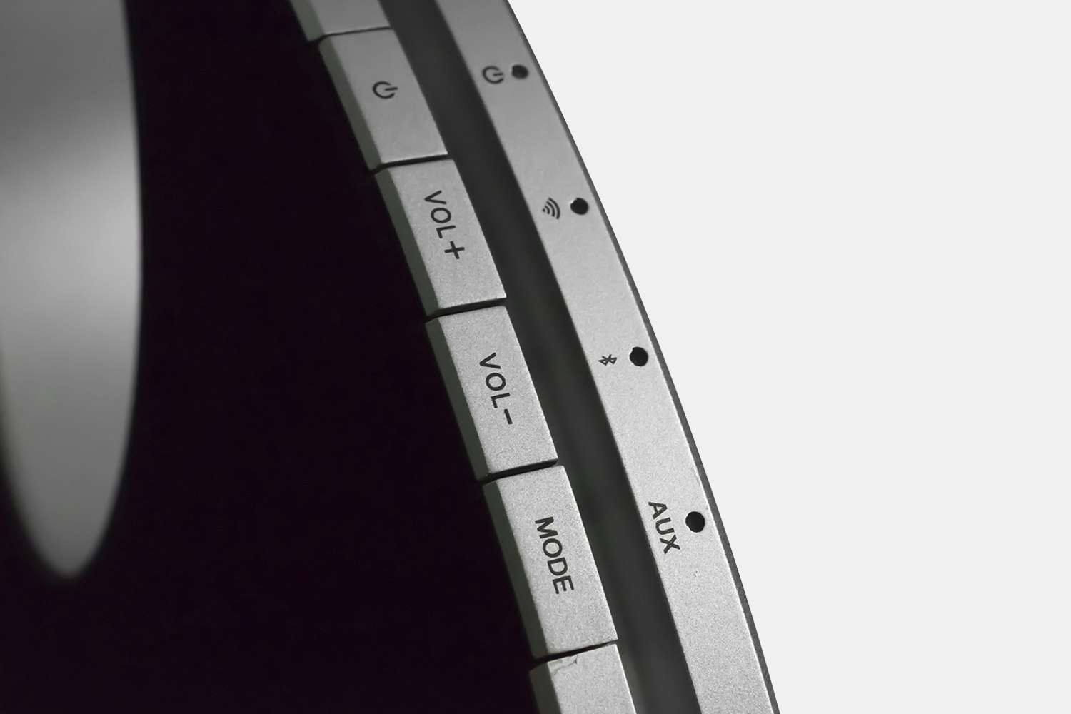 Adcom LUNA Wireless Speaker