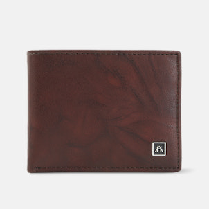 10 Stylish Wallets That You Can Buy for $50 or Less