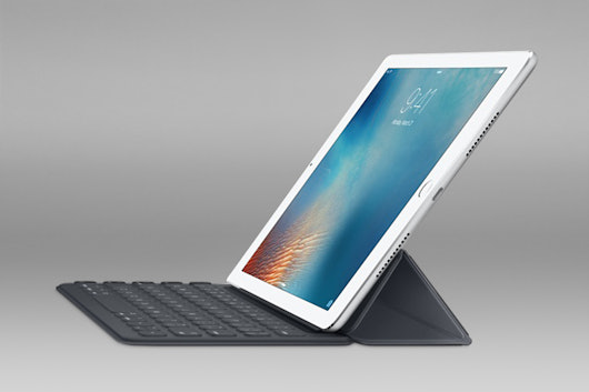 Apple Smart Keyboards for iPad Pro