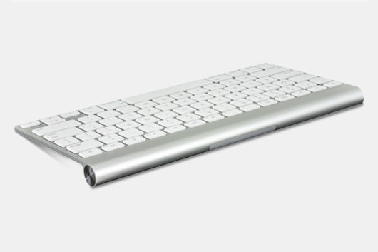 Apple Wireless Keyboard (MC184LL/A)