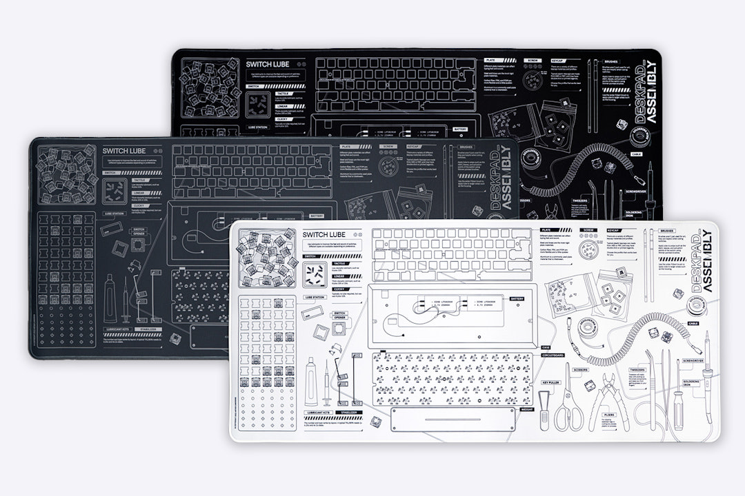 Keebstation Desk Mat by Artkey