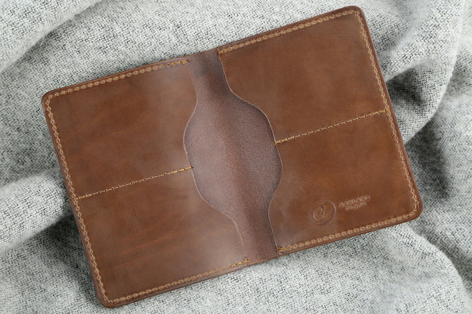 Ashland Leather Fat Herbie Wallet | Wallets | Drop