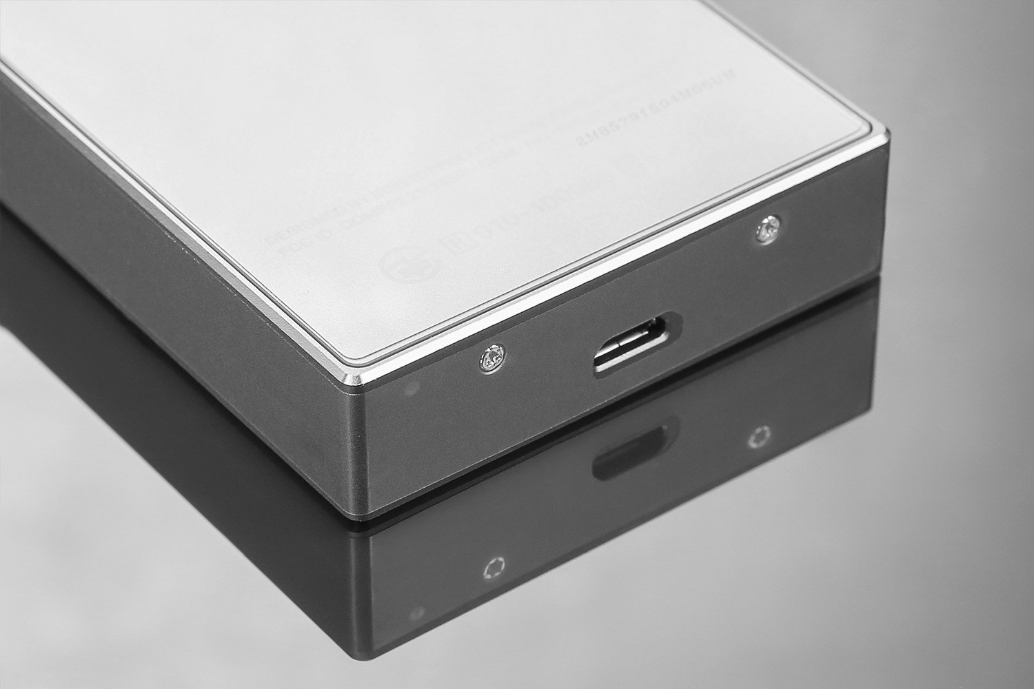 Astell&Kern AK100 II & AK240 DAPs