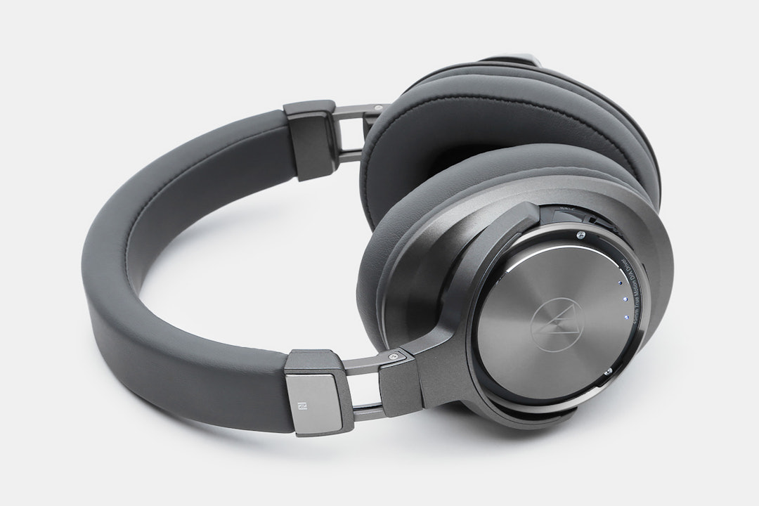 Audio-Technica ATH-DSR9BT Bluetooth Headphones