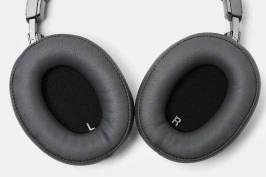 Audio-Technica ATH-DSR9BT Bluetooth Headphones