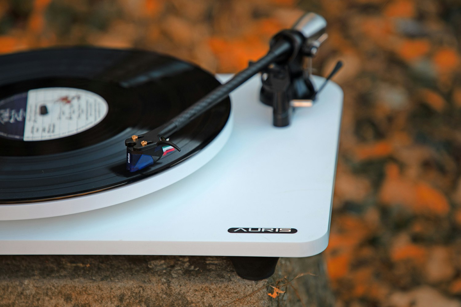 Auris Audio MYSTiK Turntable