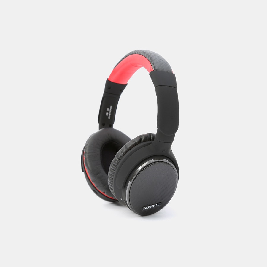 Bluetooth headphones below discount 300