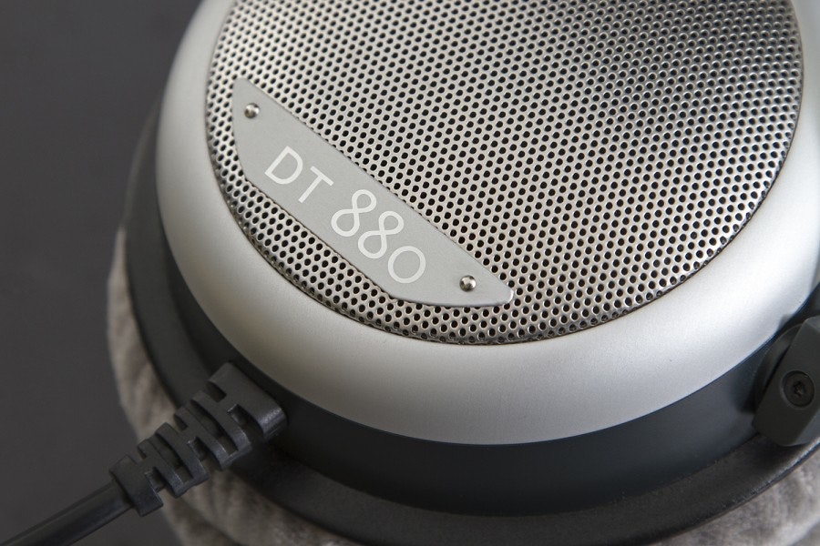 Beyerdynamic DT880 Premium 250-Ohm Headphones