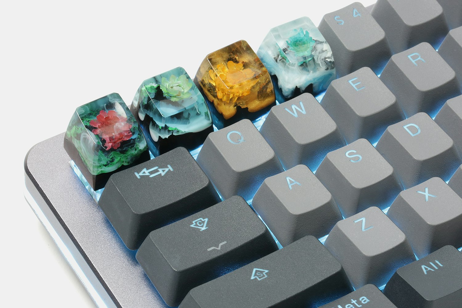 BKD 4 Seasons Resin & Wood Artisan Keycap