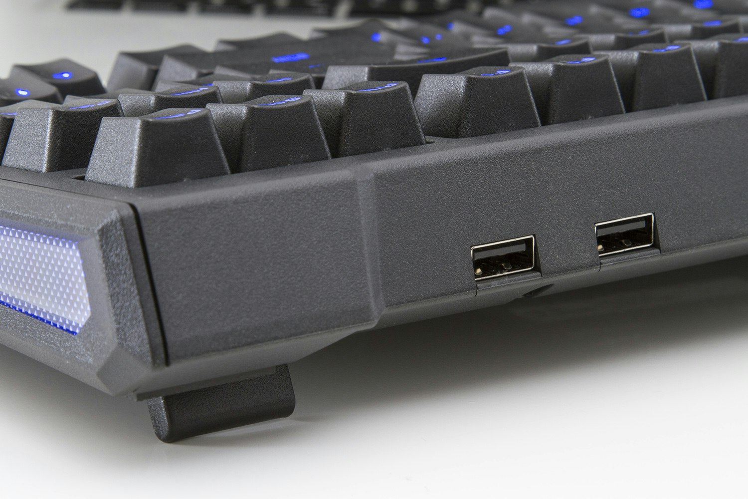 Max Keyboard Blackbird Tenkeyless