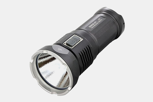 JETBeam DDR-30 flashlight
