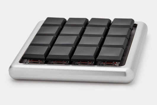 BM-16S Programmable Macropad (Choc Switches)