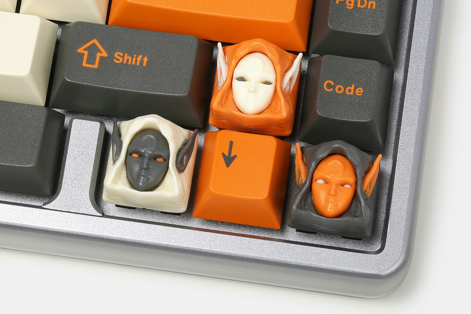 B.O.B. Handcraft Spades Queen Artisan Keycap