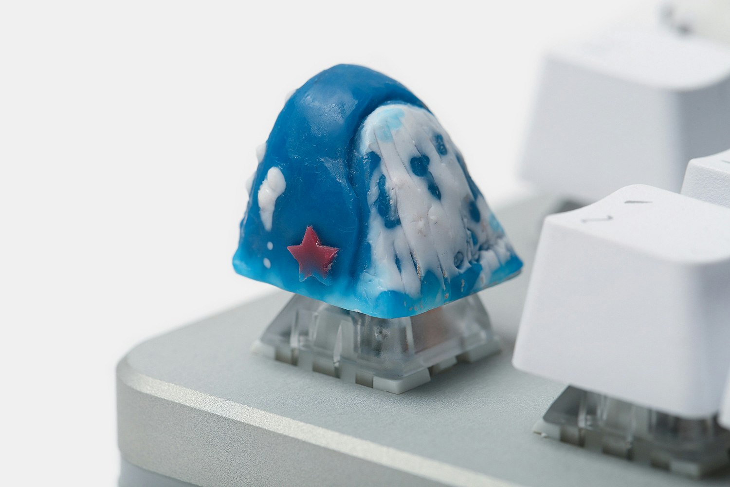 Bubble Keys Resin Humpback Whale Artisan Keycap