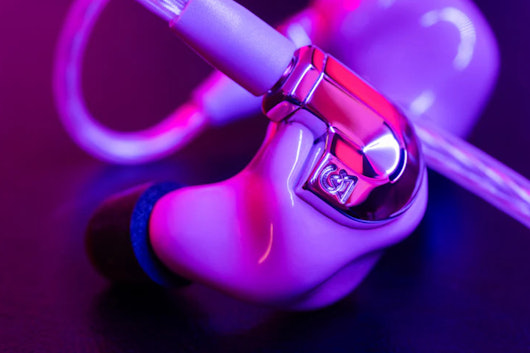 Campfire Audio Bonneville Universal IEM